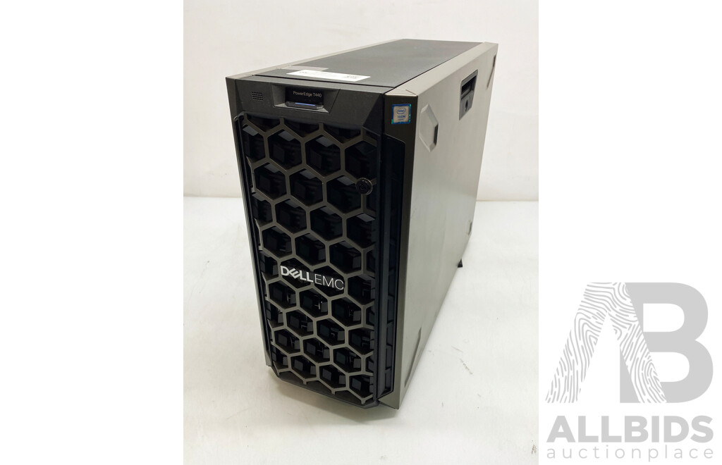 Dell PowerEdge T440 Dual Intel Xeon SILVER (4114) 2.20GHz-3.00GHz 10-Core CPU Tower Server W/ 64GB DDR4