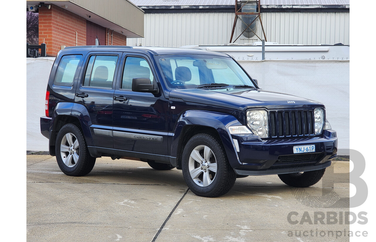 09/2012 Jeep Cherokee SPORT (4x2) RWD KK MY12 4D Wagon Blue 3.7L