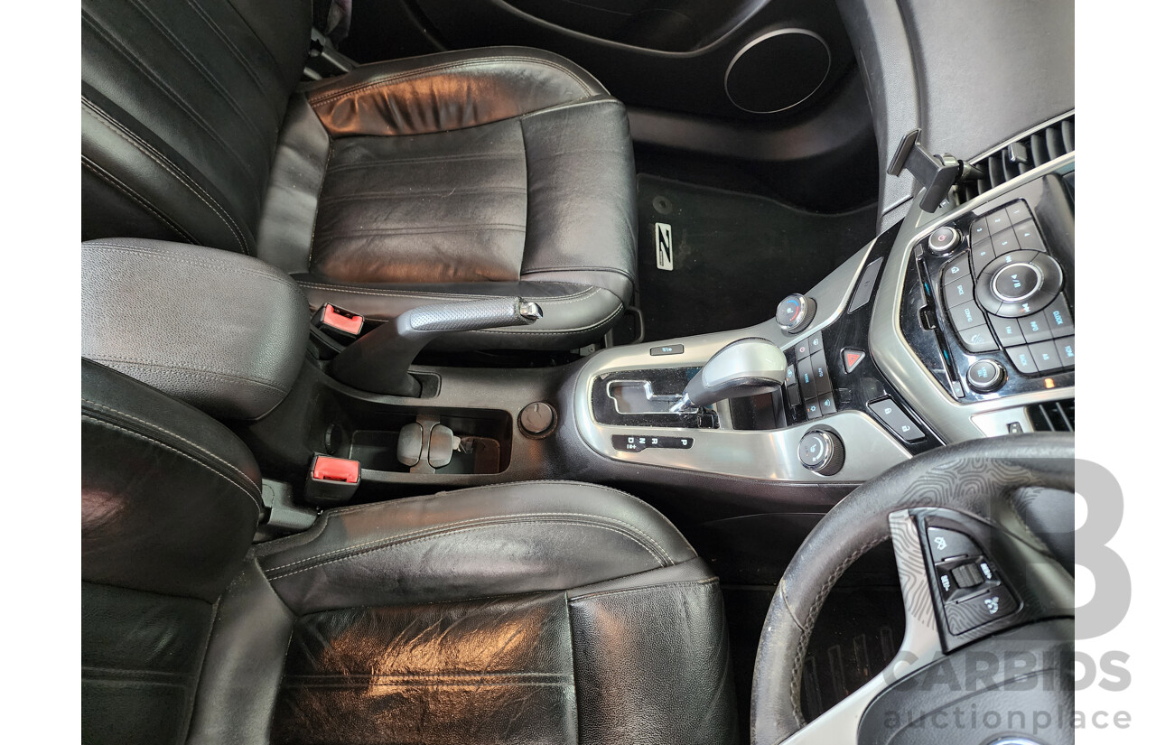 11/2014 Holden Cruze Z-SERIES FWD JH MY14 4D Sedan Red 1.8L