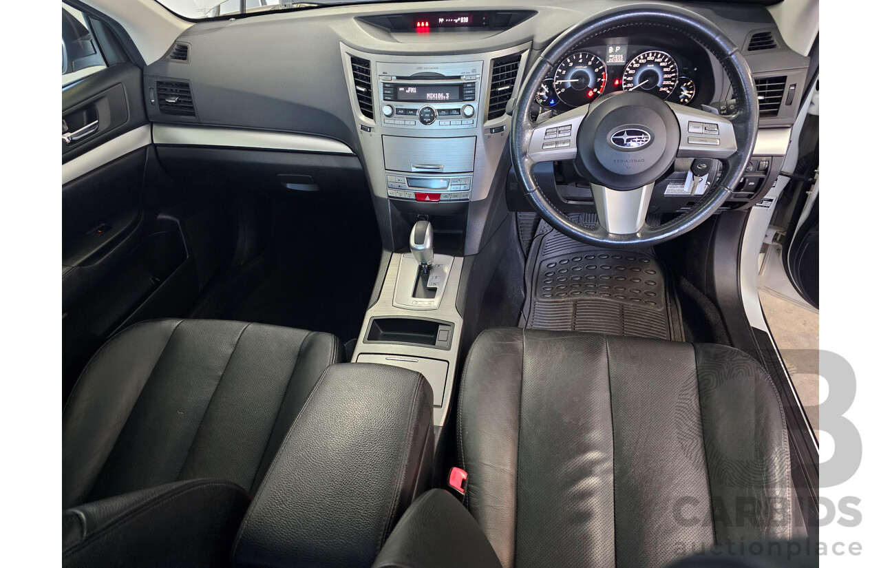 8/2009 Subaru Outback 2.5i Premium MY09 4d Wagon White 2.5L