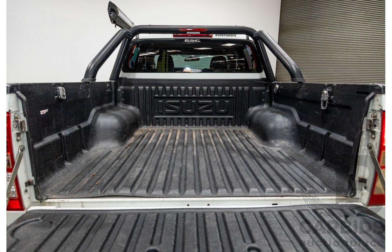 11/2012 Isuzu D-Max SX TF MY12 Crew Cab Utility White Turbo Diesel 3.0L