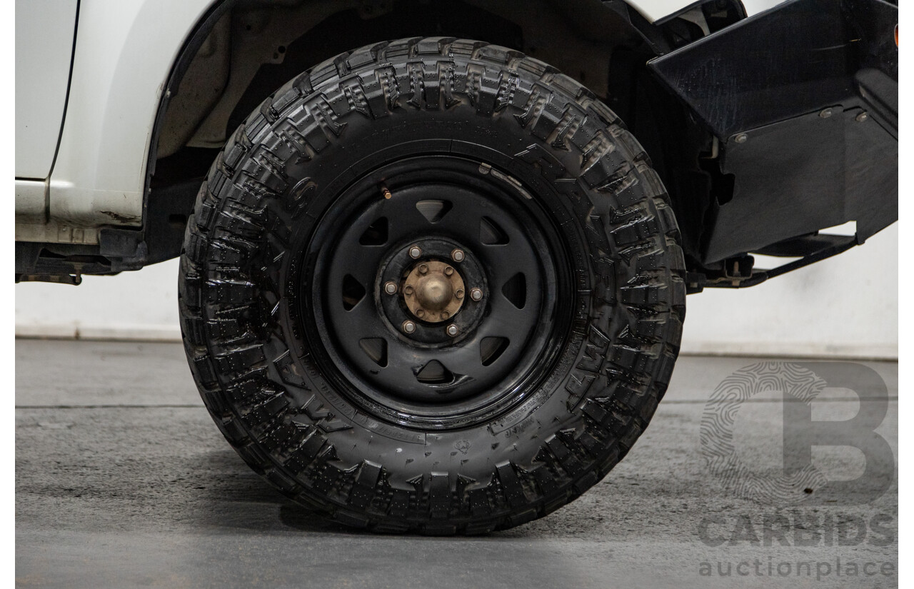 11/2012 Isuzu D-Max SX TF MY12 Crew Cab Utility White Turbo Diesel 3.0L