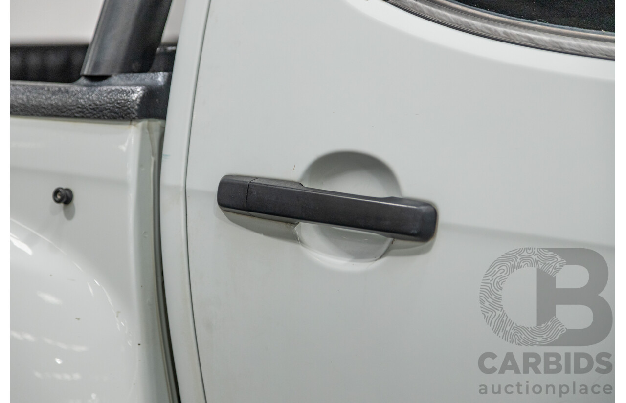 11/2012 Isuzu D-Max SX TF MY12 Crew Cab Utility White Turbo Diesel 3.0L