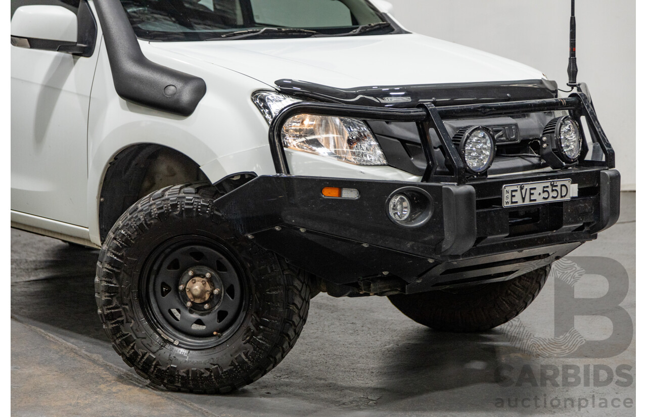 11/2012 Isuzu D-Max SX TF MY12 Crew Cab Utility White Turbo Diesel 3.0L