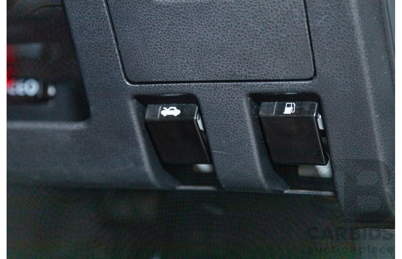 11/2012 Isuzu D-Max SX TF MY12 Crew Cab Utility White Turbo Diesel 3.0L