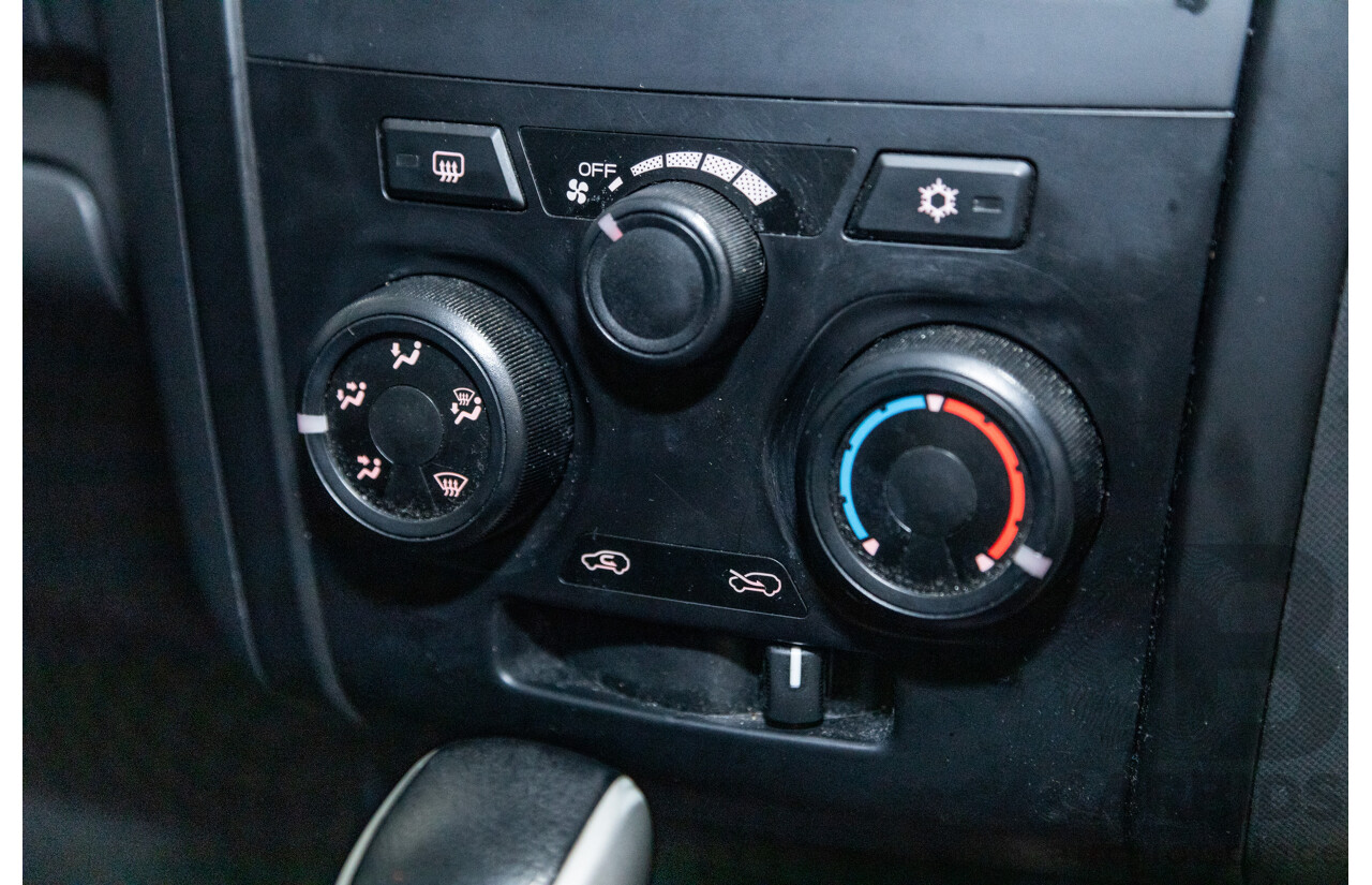 11/2012 Isuzu D-Max SX TF MY12 Crew Cab Utility White Turbo Diesel 3.0L