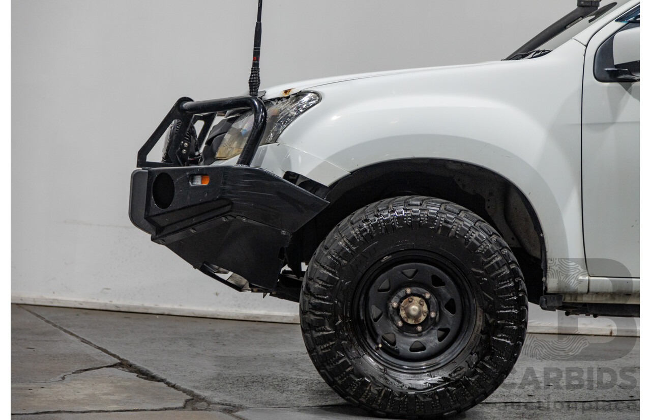 11/2012 Isuzu D-Max SX TF MY12 Crew Cab Utility White Turbo Diesel 3.0L