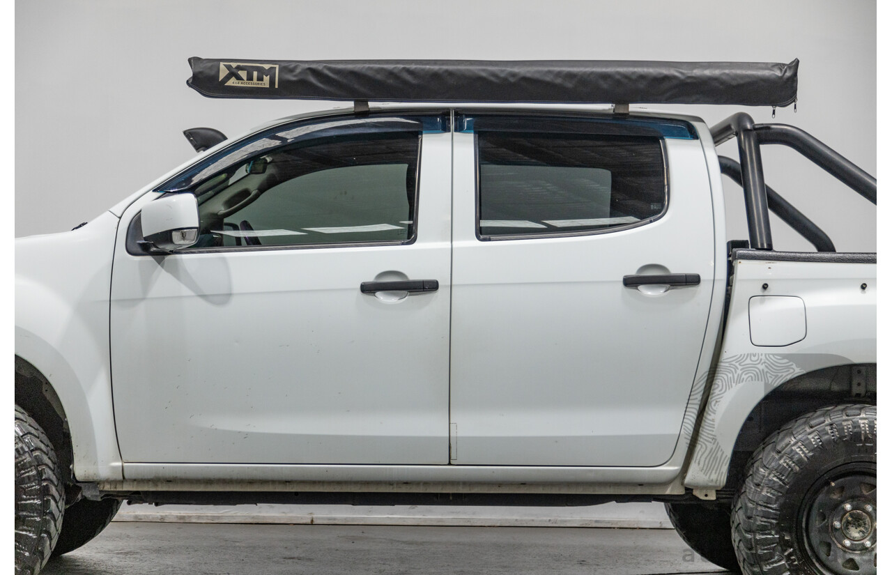 11/2012 Isuzu D-Max SX TF MY12 Crew Cab Utility White Turbo Diesel 3.0L