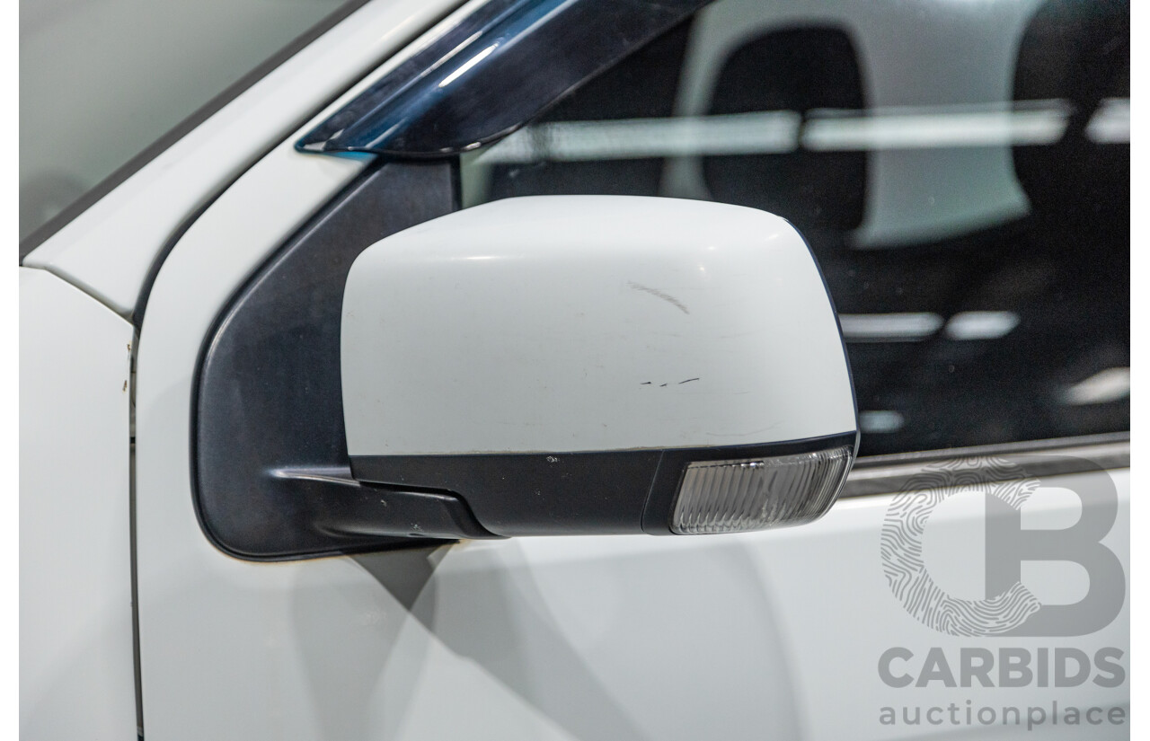 11/2012 Isuzu D-Max SX TF MY12 Crew Cab Utility White Turbo Diesel 3.0L