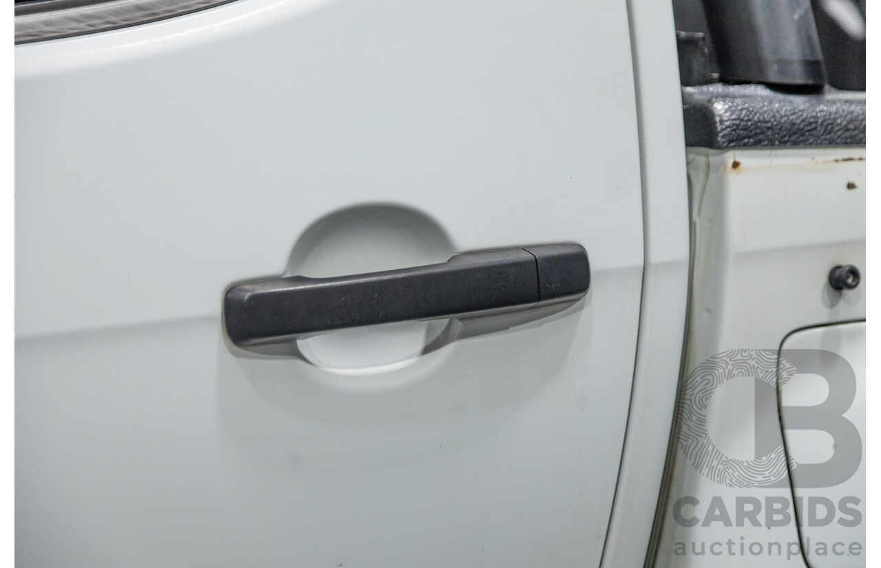 11/2012 Isuzu D-Max SX TF MY12 Crew Cab Utility White Turbo Diesel 3.0L