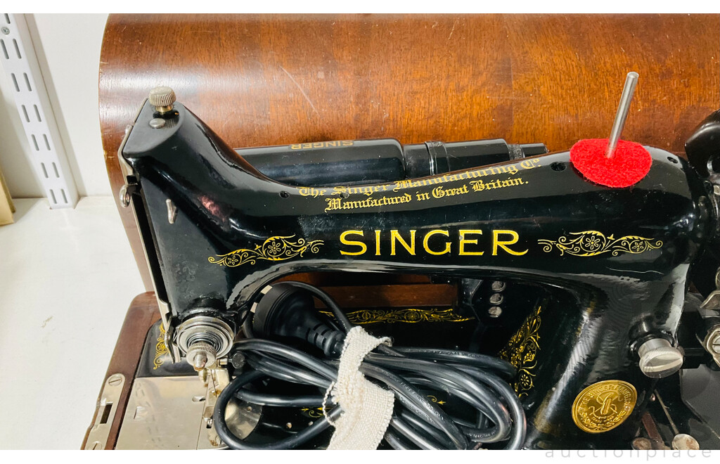 Vintage Electric Knee Lever Singer Sewing Machine with Curved Bentwood Hard Case and Key