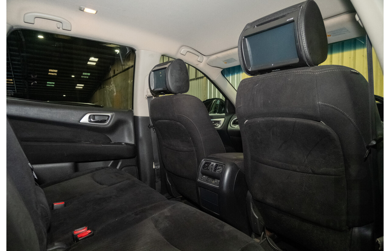 7/2015 Nissan Pathfinder ST R52 4d Wagon Metallic Silver V6 3.5L - 7 Seater