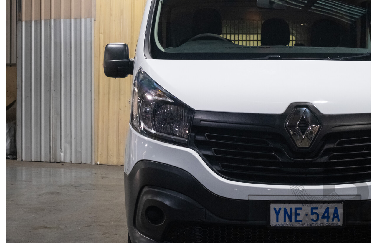 1/2019 Renault Trafic SWB X82 4d Van White Turbo Diesel 1.6L