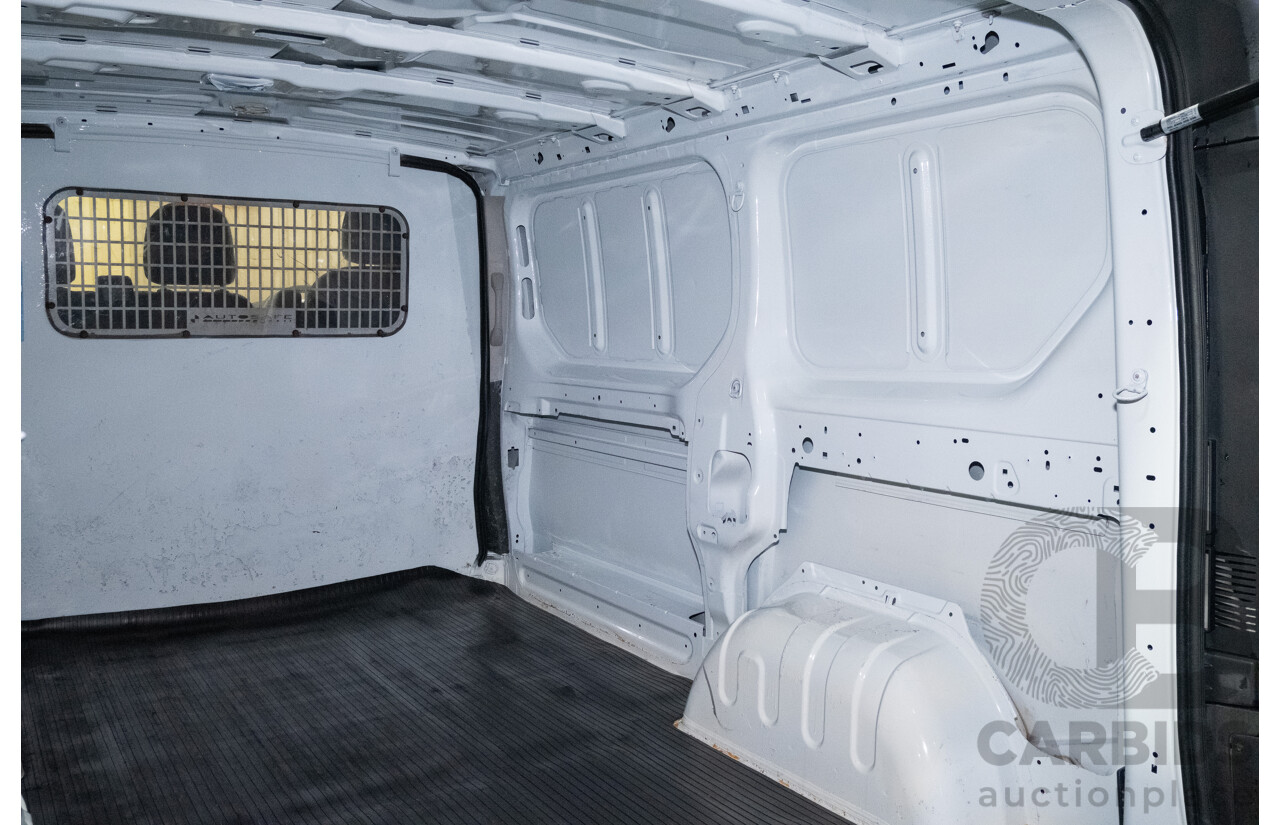 1/2019 Renault Trafic SWB X82 4d Van White Turbo Diesel 1.6L