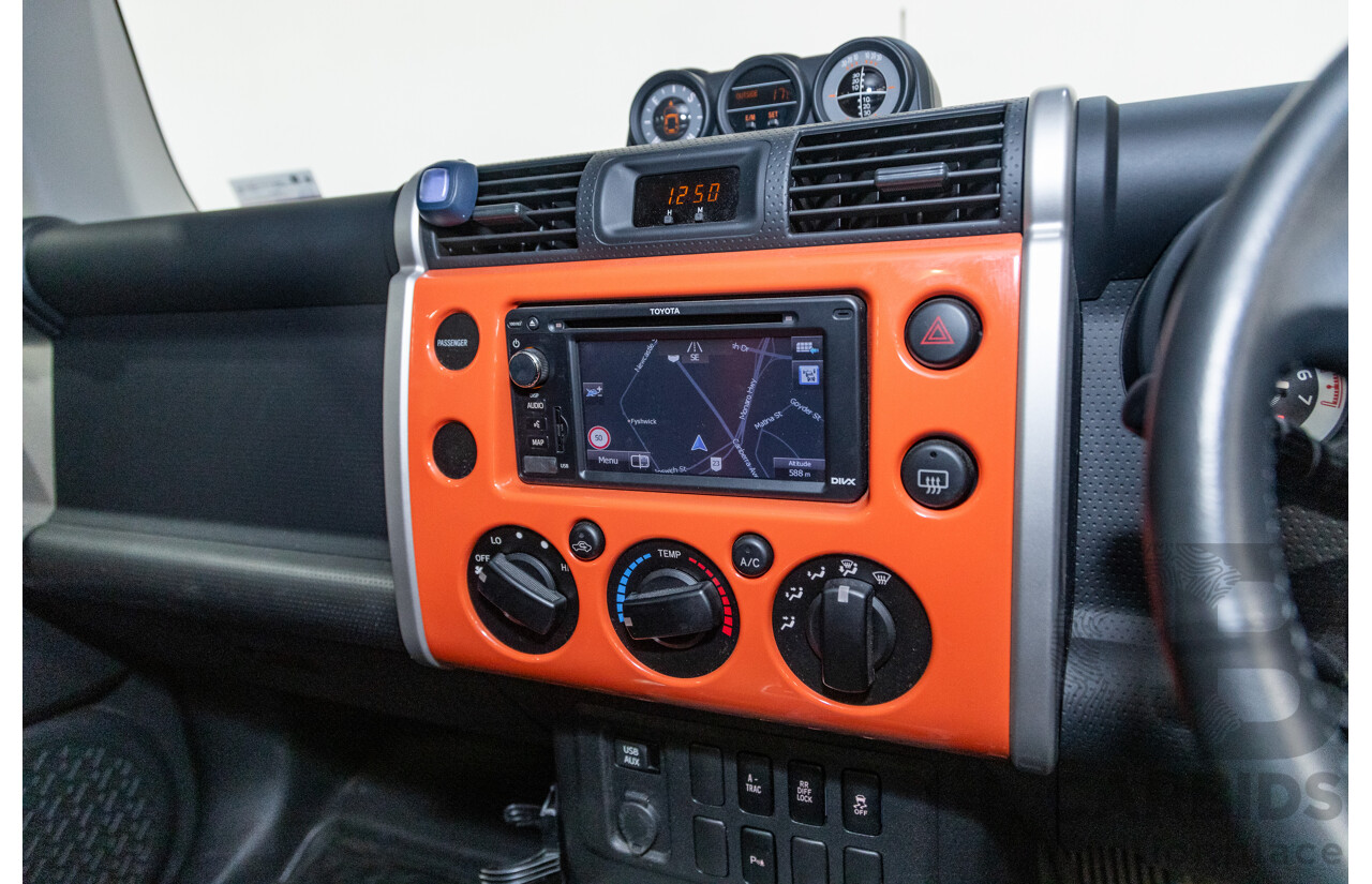 12/2012 Toyota Fj Cruiser (4x4) GSJ15R 4d Wagon Orange Clay V6 4.0L