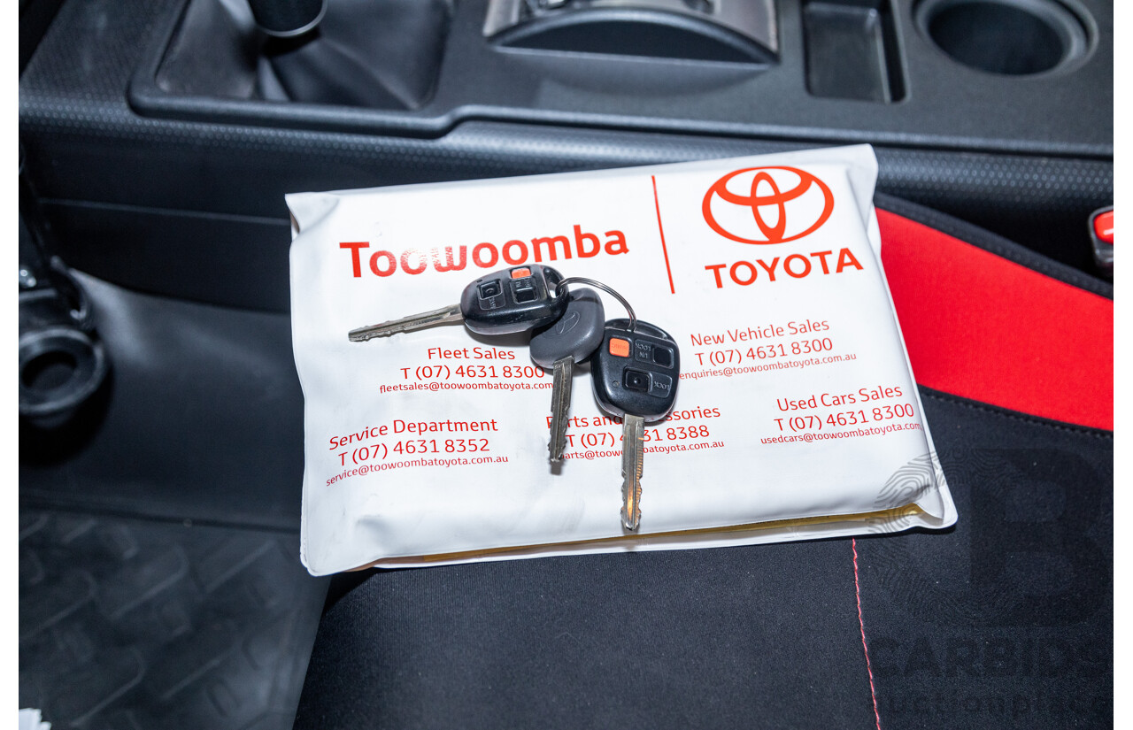 12/2012 Toyota Fj Cruiser (4x4) GSJ15R 4d Wagon Orange Clay V6 4.0L