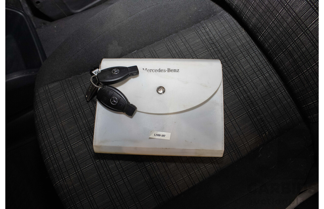 8/2016 Mercedes-Benz Vito 111CDI Compact MY16 4d Van White Turbo Diesel 2.1L