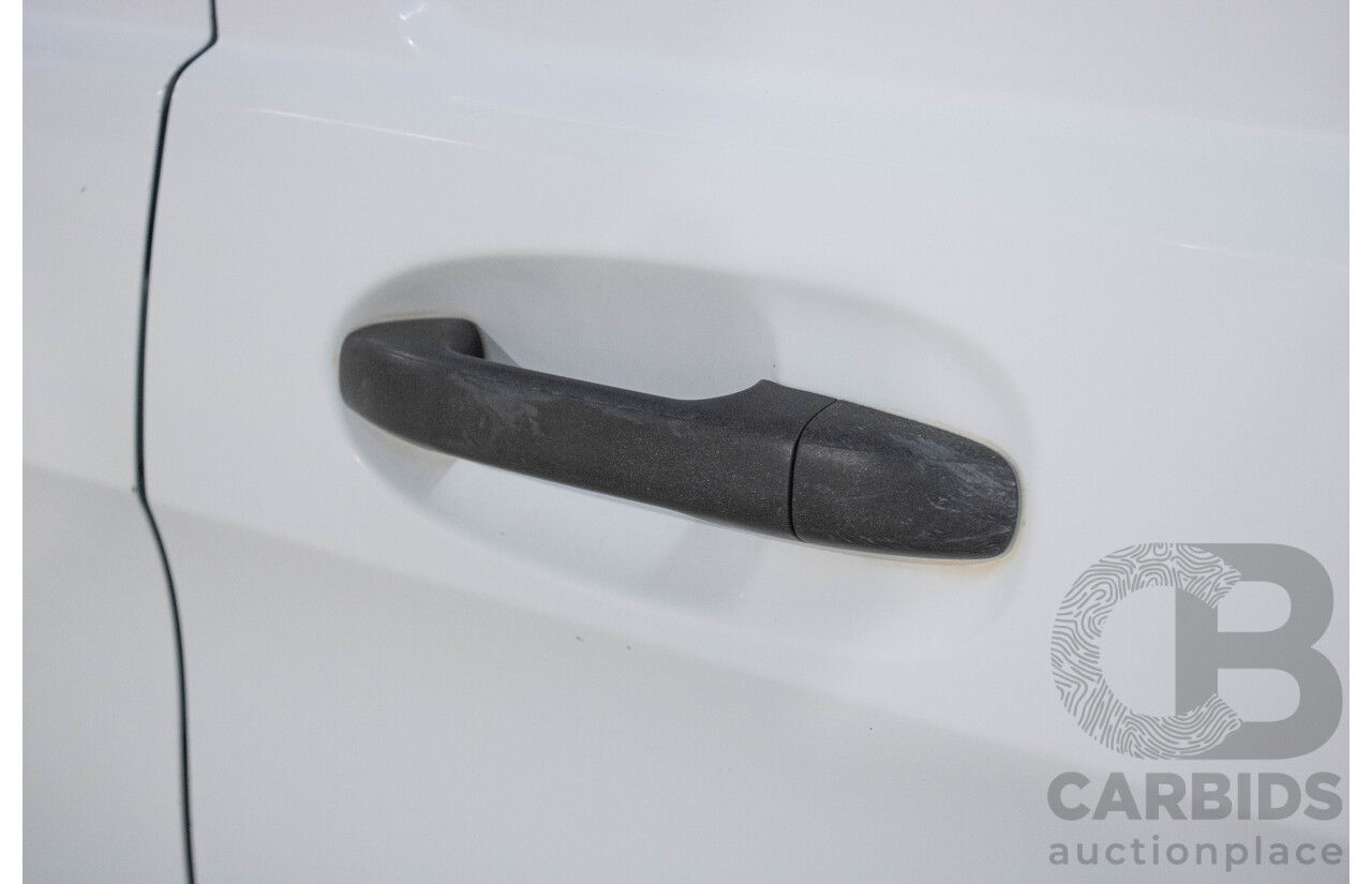 8/2016 Mercedes-Benz Vito 111CDI Compact MY16 4d Van White Turbo Diesel 2.1L