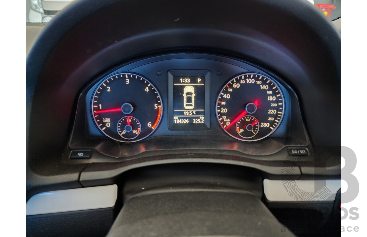 01/2010 Volkswagen Eos 103 TDI WHITE NIGHT FWD 1F MY09 UPGRADE 2D Convertible White 2.0L