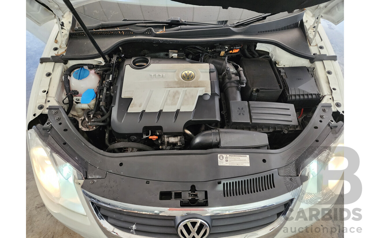 01/2010 Volkswagen Eos 103 TDI WHITE NIGHT FWD 1F MY09 UPGRADE 2D Convertible White 2.0L