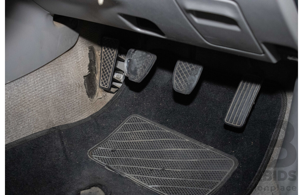 2/2005 Subaru Forester XS MY05 4d Wagon Silver 2.5L