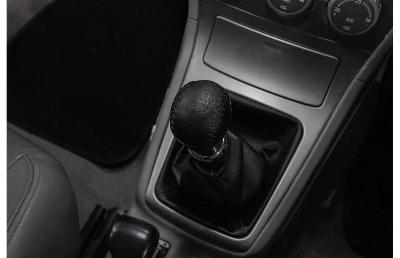 2/2005 Subaru Forester XS MY05 4d Wagon Silver 2.5L