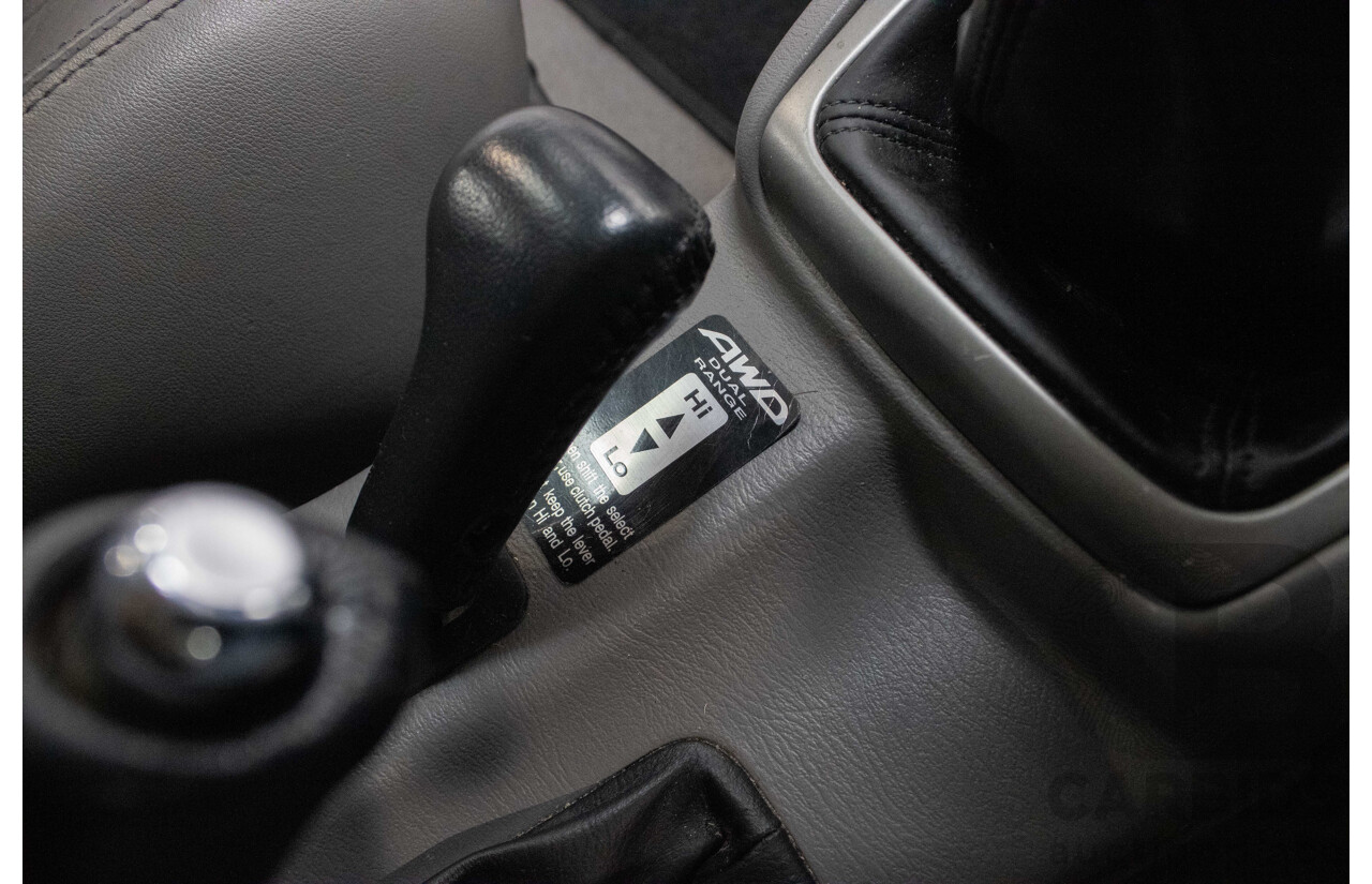 2/2005 Subaru Forester XS MY05 4d Wagon Silver 2.5L