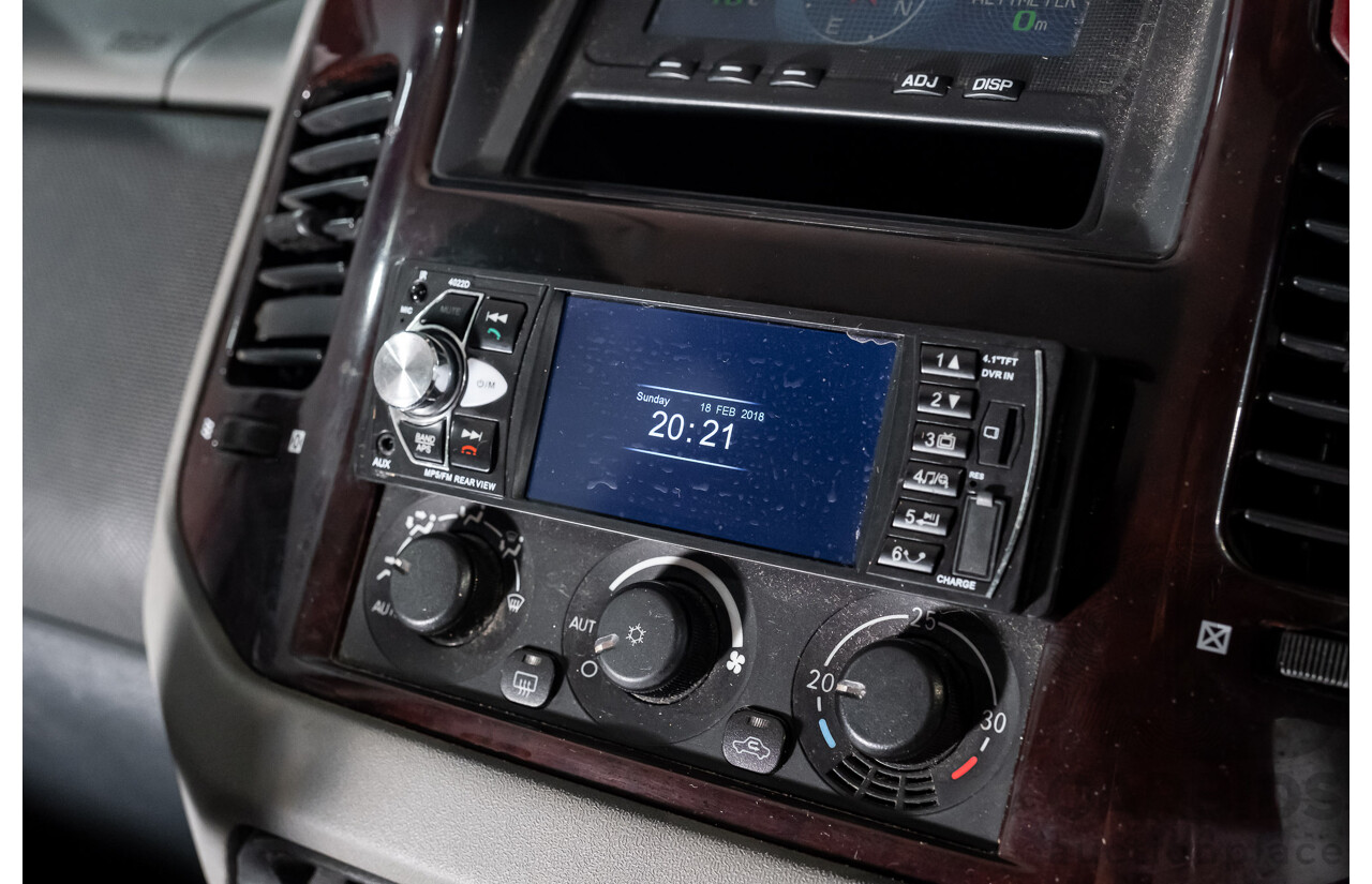 9/2002 Mitsubishi Pajero Exceed LWB (4x4) NM 4d Wagon White V6 3.5L - 7 Seater