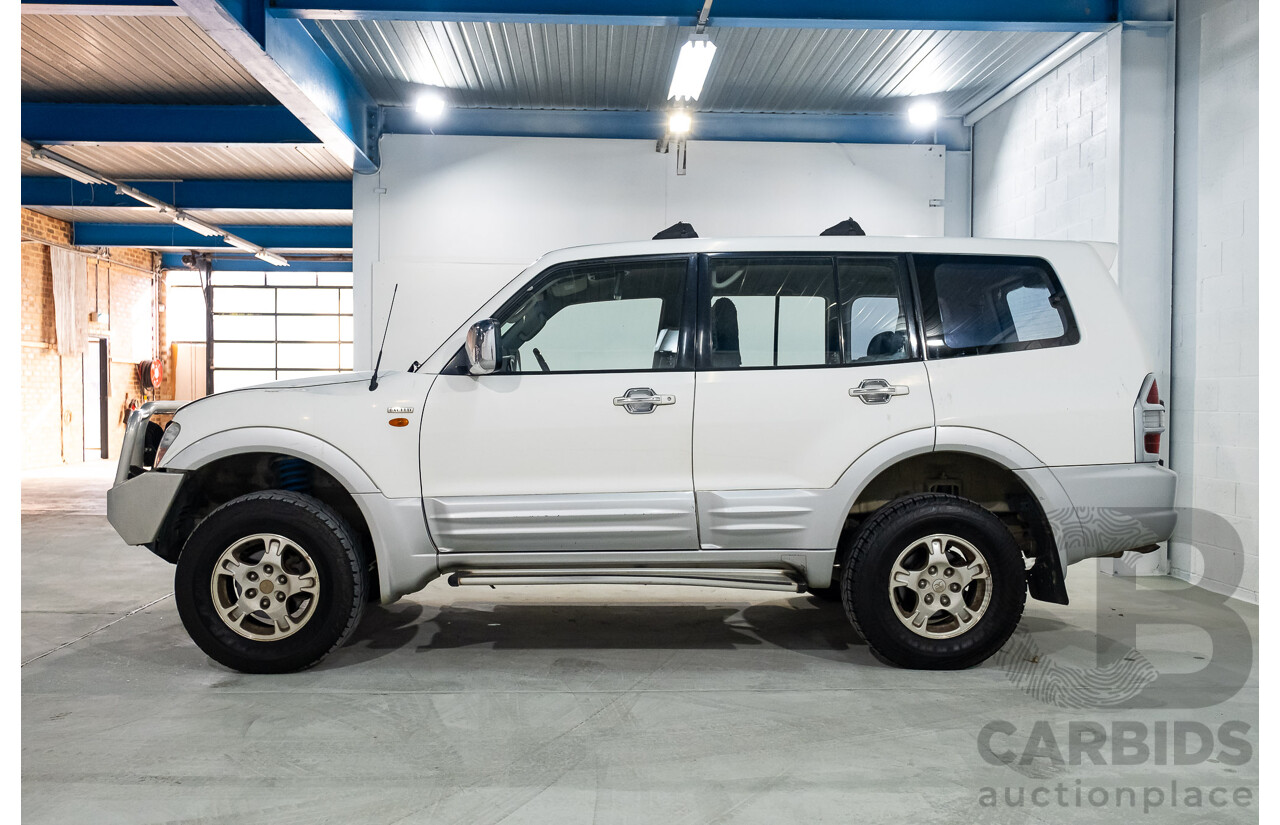 9/2002 Mitsubishi Pajero Exceed LWB (4x4) NM 4d Wagon White V6 3.5L - 7 Seater