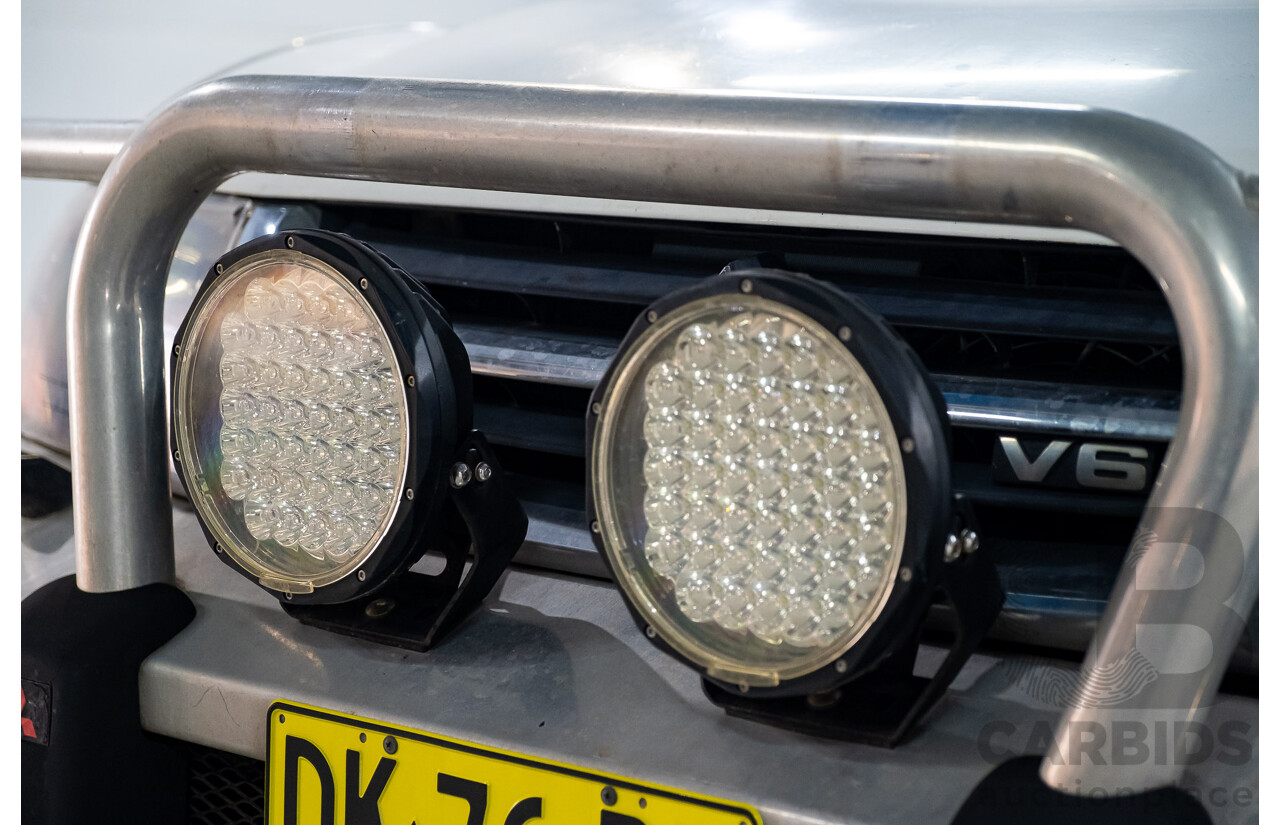 9/2002 Mitsubishi Pajero Exceed LWB (4x4) NM 4d Wagon White V6 3.5L - 7 Seater