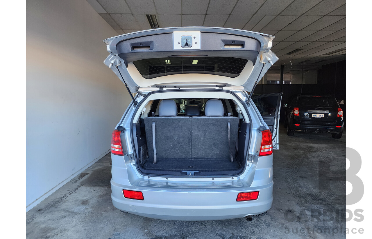 10/2010 Dodge Journey R/T FWD JC MY10 4D Wagon Silver 2.7L