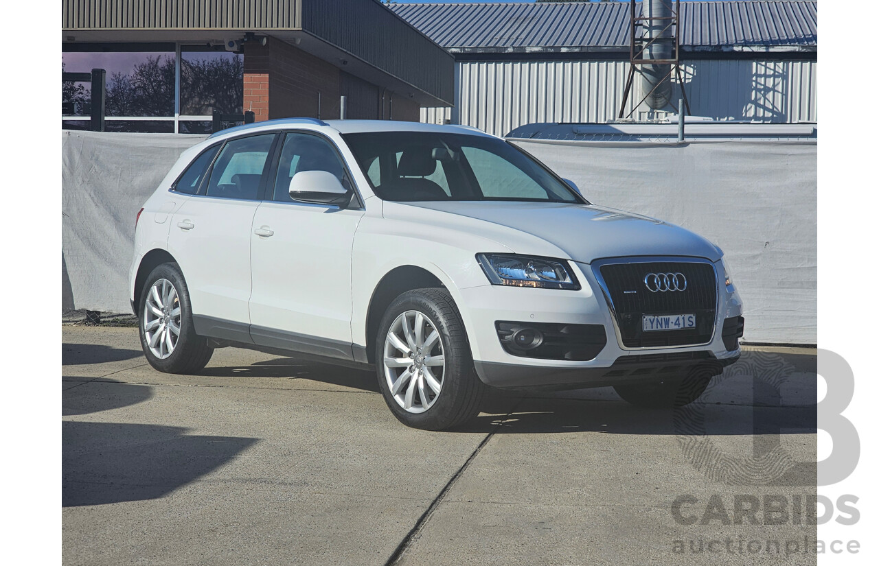 6/2011 Audi Q5 3.0 TDI Quattro 8R MY11 4d Wagon White 3.0L