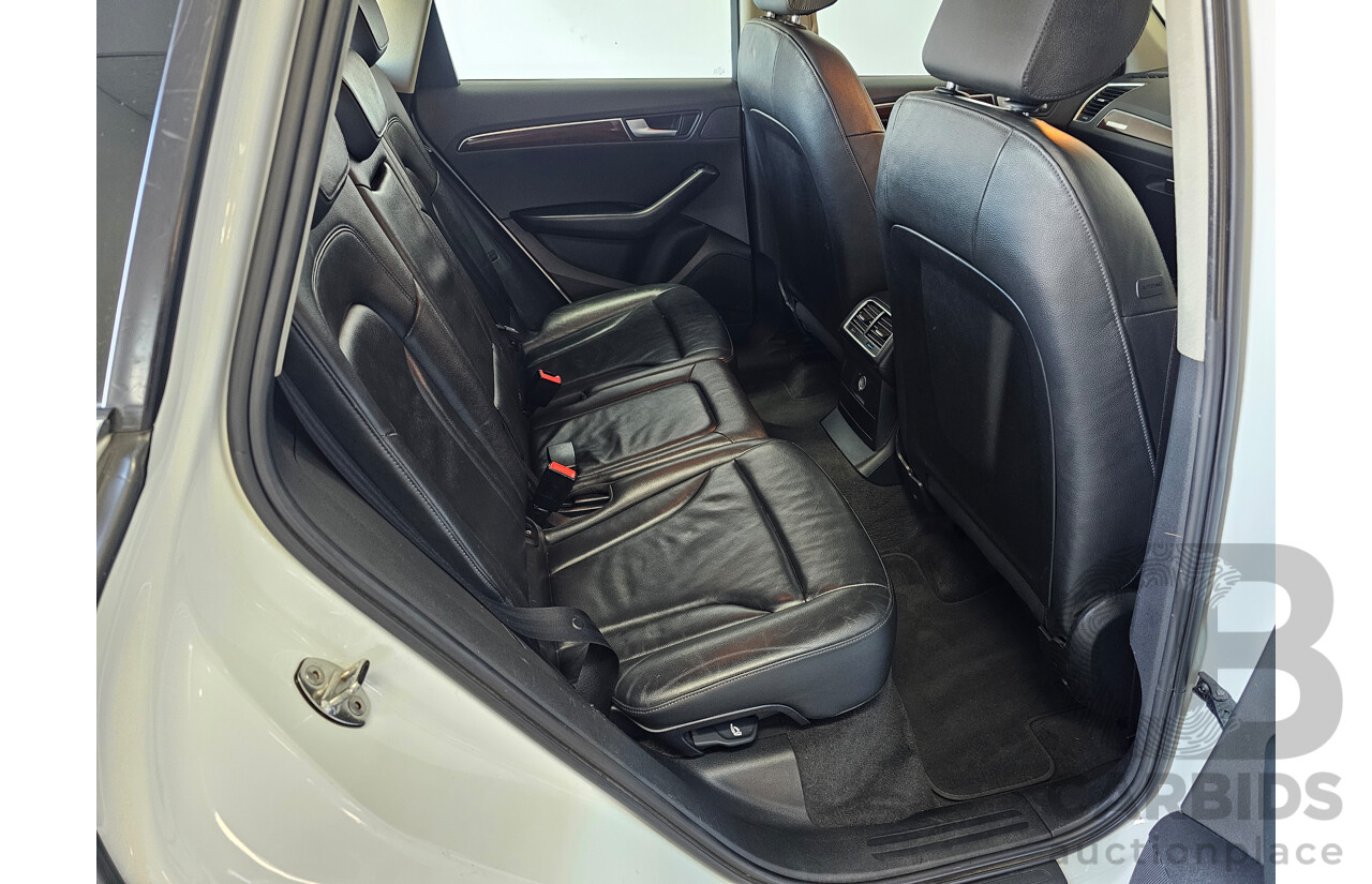6/2011 Audi Q5 3.0 TDI Quattro 8R MY11 4d Wagon White 3.0L