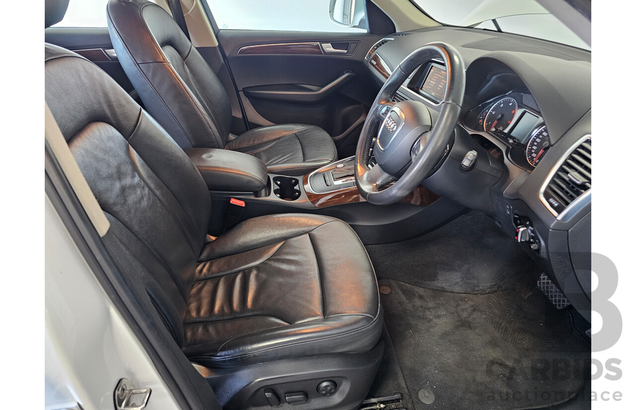 6/2011 Audi Q5 3.0 TDI Quattro 8R MY11 4d Wagon White 3.0L