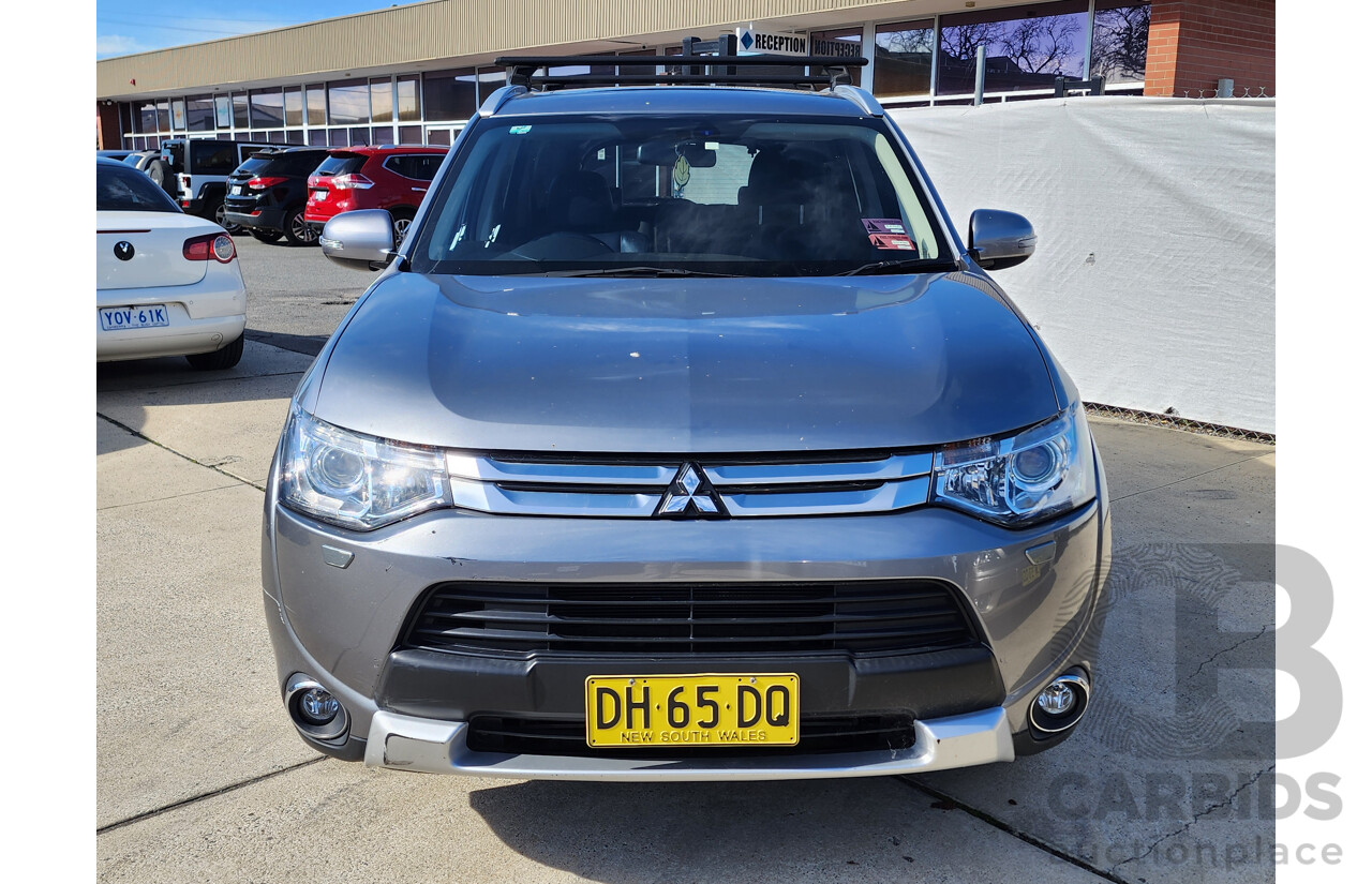 10/2014 Mitsubishi Outlander ASPIRE (4x4) AWD ZJ MY14 4D Wagon Grey 2.3L