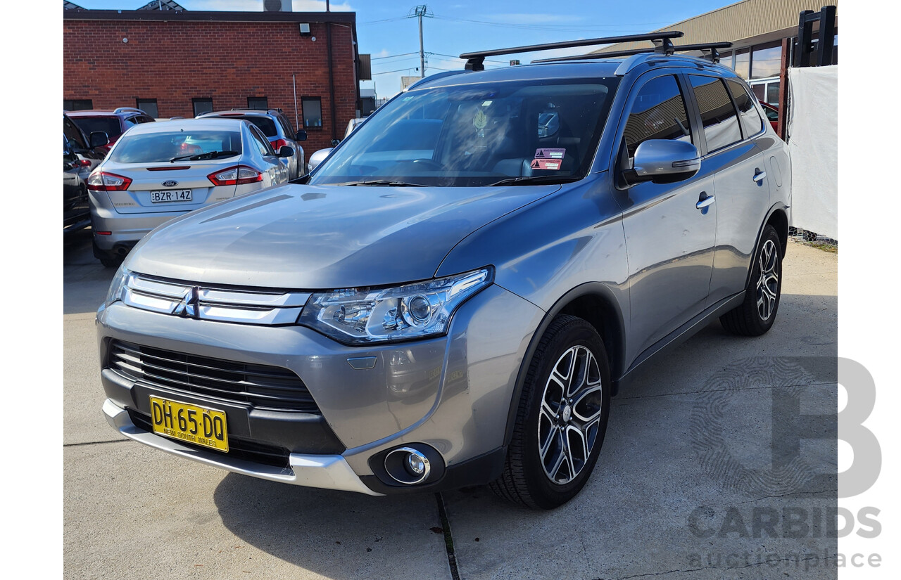 10/2014 Mitsubishi Outlander ASPIRE (4x4) AWD ZJ MY14 4D Wagon Grey 2.3L