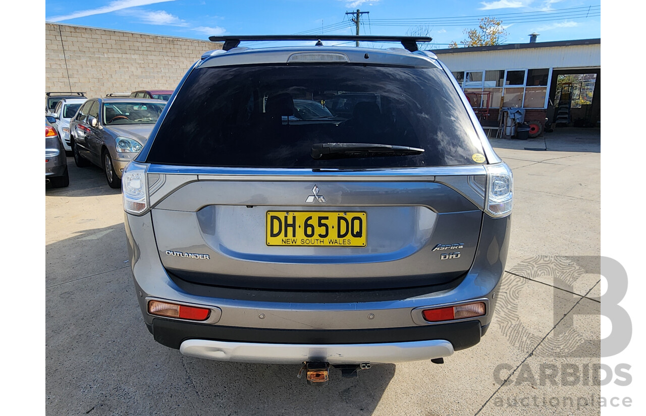 10/2014 Mitsubishi Outlander ASPIRE (4x4) AWD ZJ MY14 4D Wagon Grey 2.3L