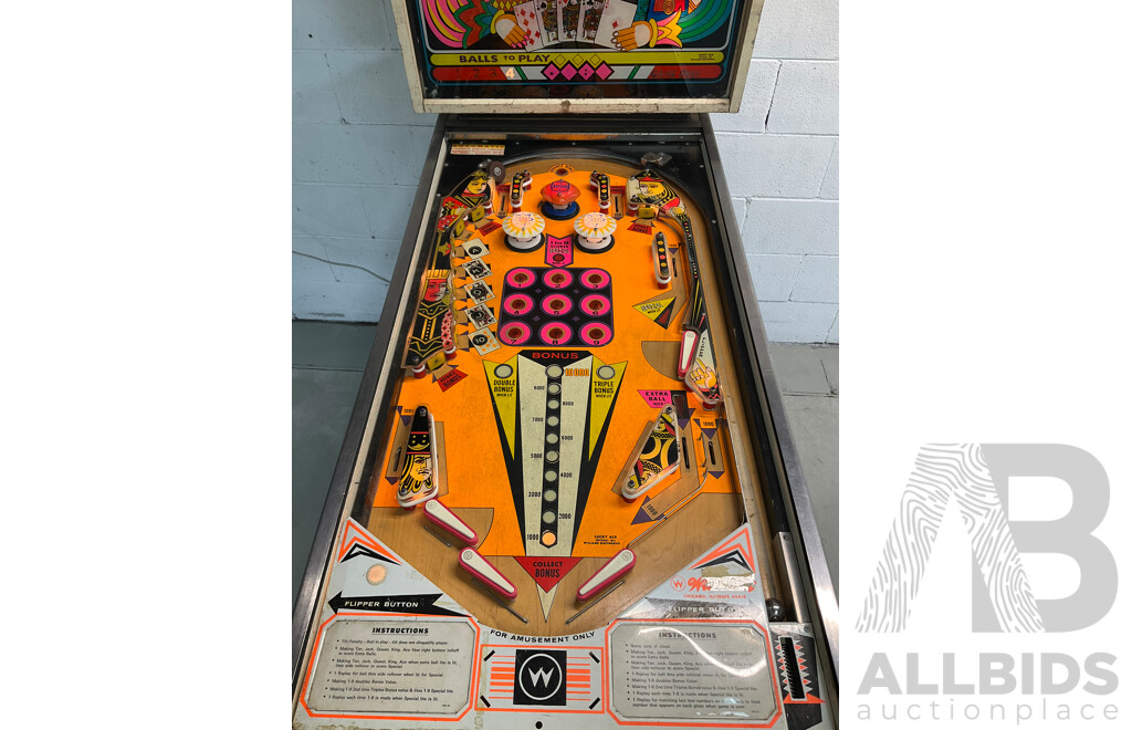 Lucky Ace Pinball Machine by Williams