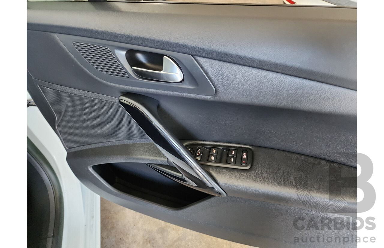 08/2013 Peugeot 508 ACTIVE 1.6T FWD MY13 4D Sedan White 1.6L