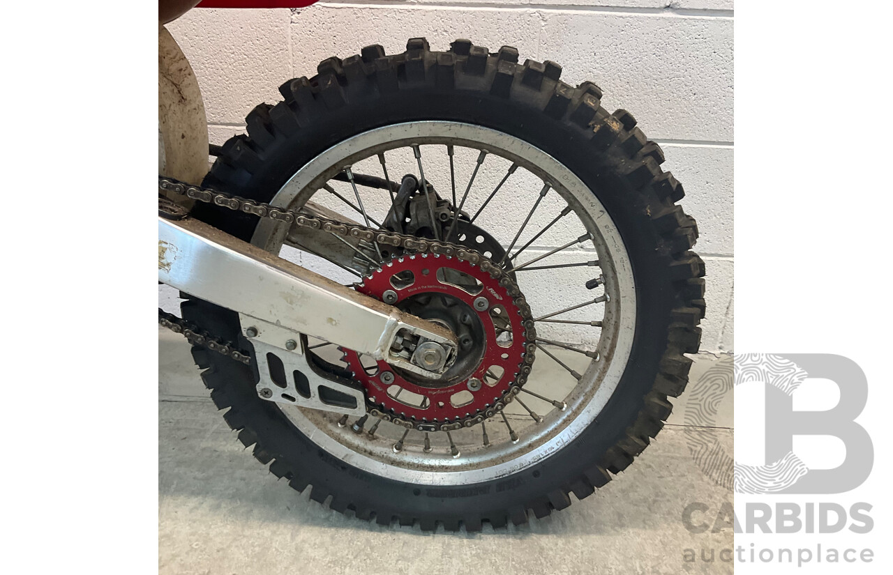 HONDA CRF150R Dirt Bike