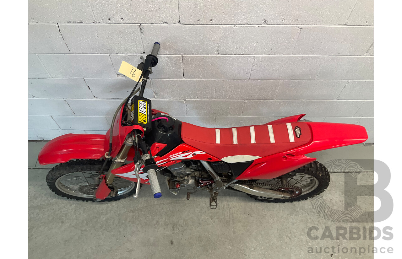 HONDA CRF150R Dirt Bike