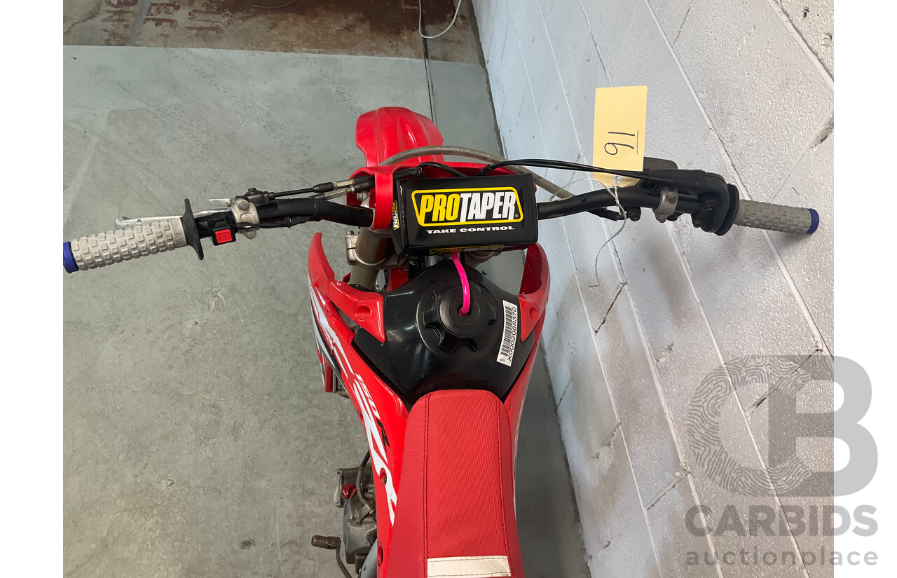 HONDA CRF150R Dirt Bike