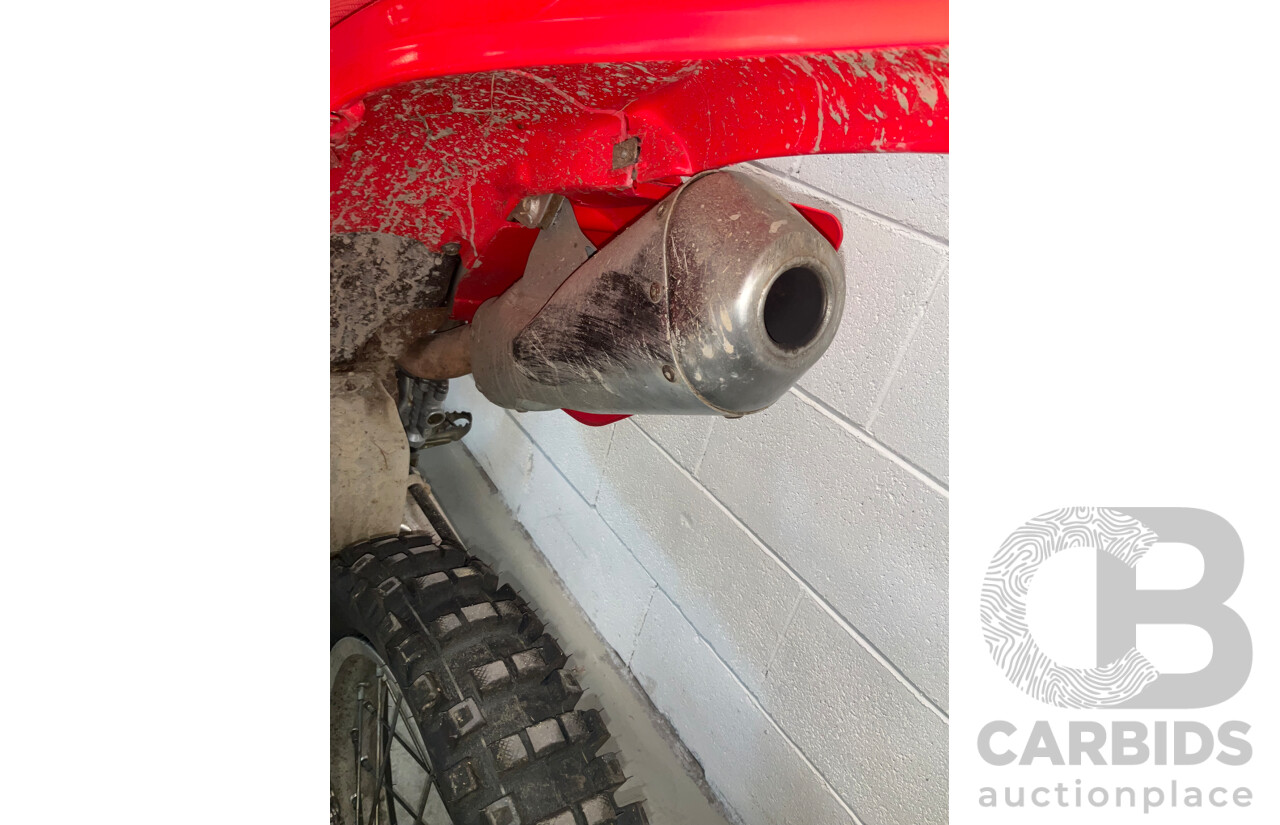 HONDA CRF150R Dirt Bike