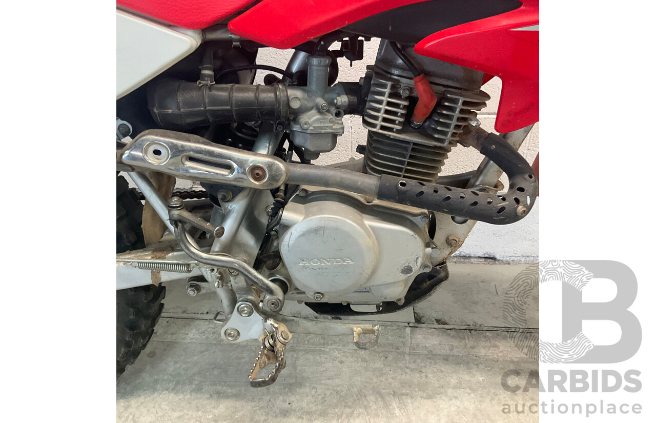 HONDA CRF 100F Dirt Bike