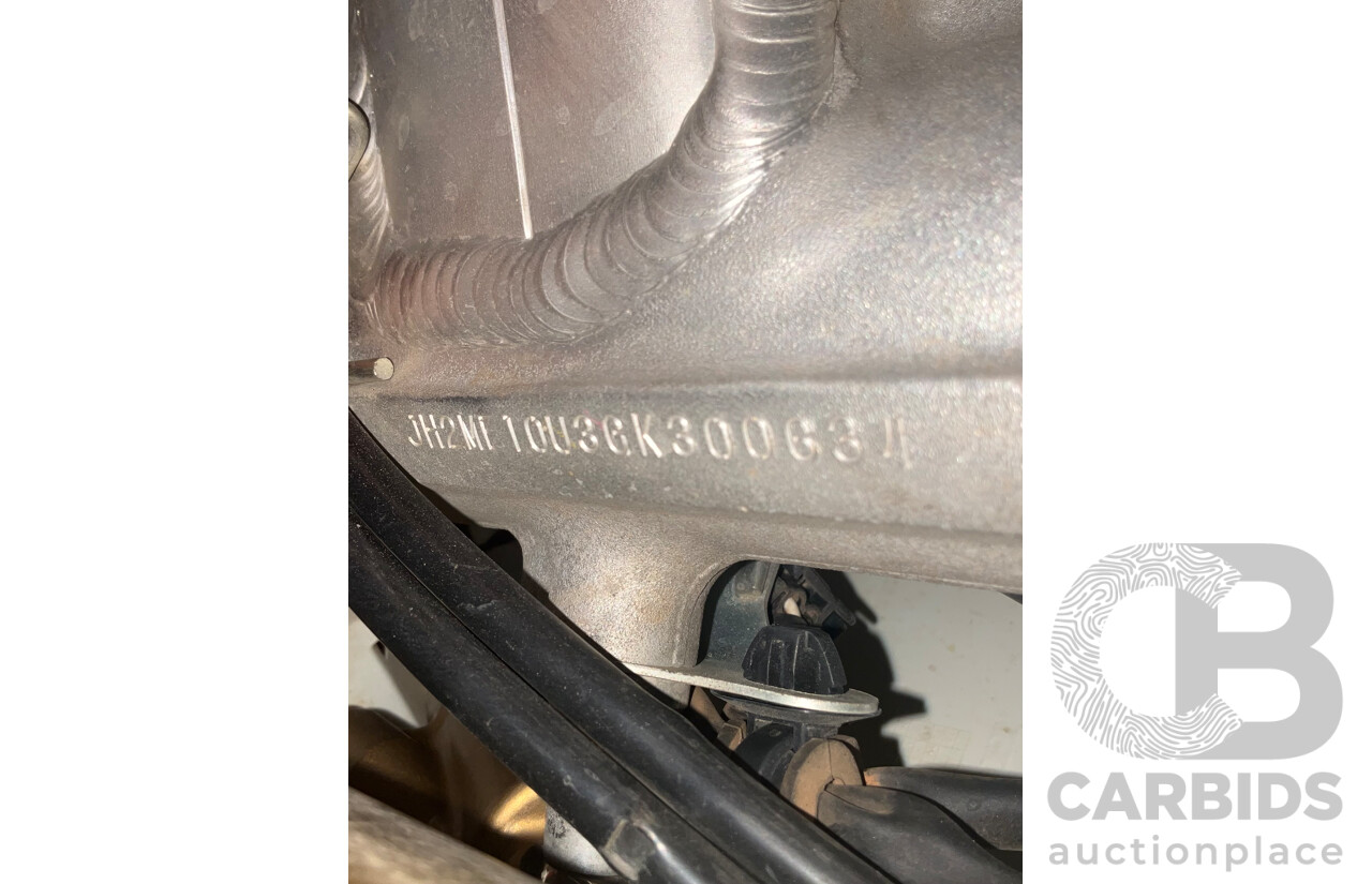 HONDA CRF 250R Dirt Bike