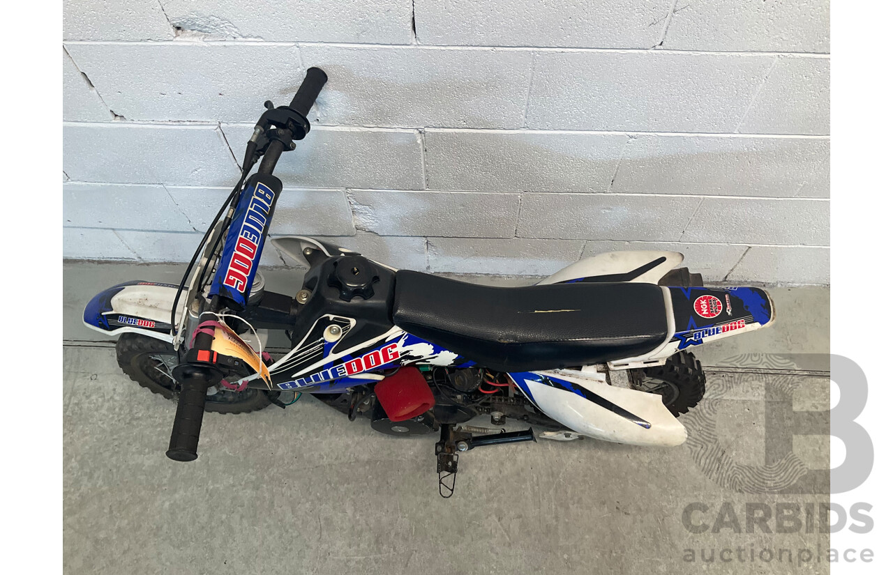 BLUE DOG PeeWee Dirt Bike