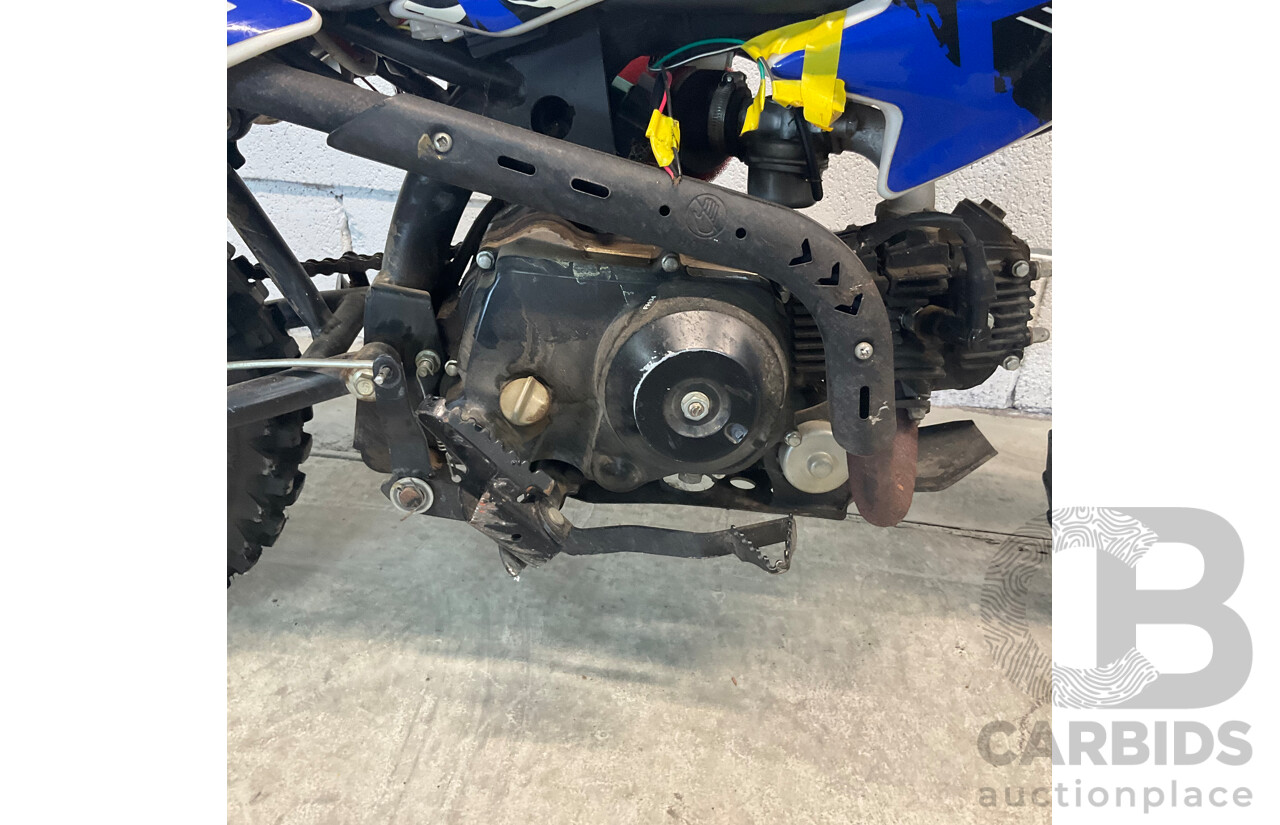 BLUE DOG PeeWee Dirt Bike