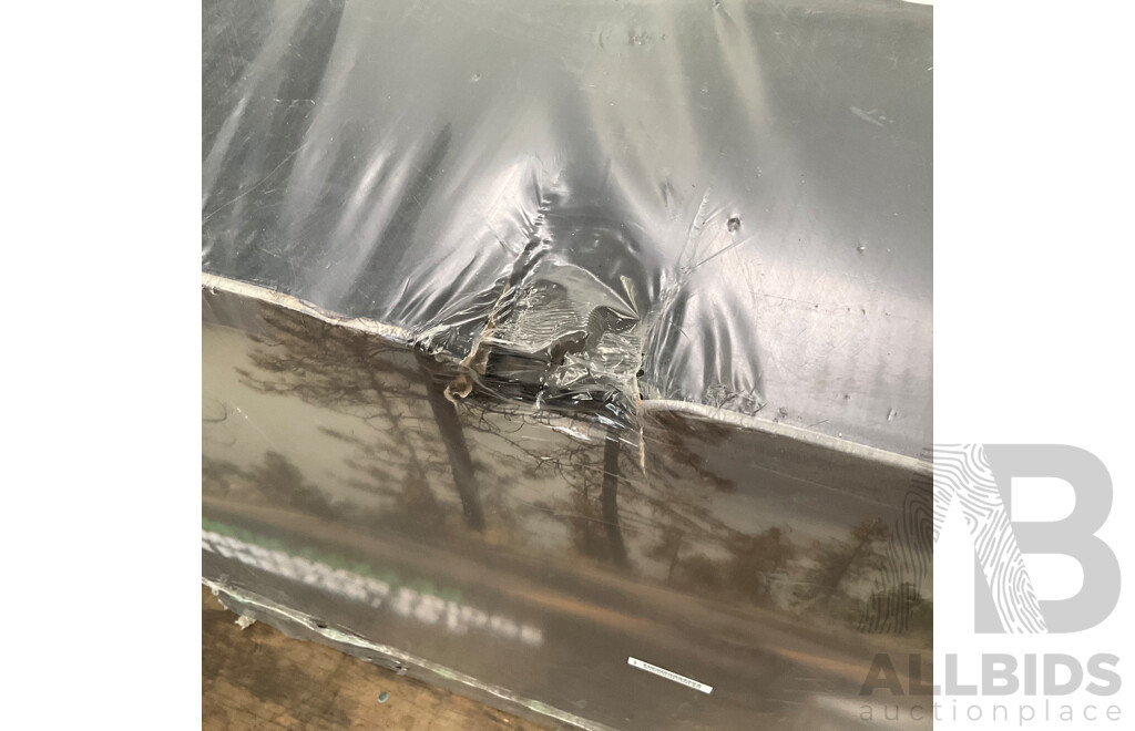 Dometic CFX3 35 Compressor Fridge Freezer 36L - ORP$1,199.00