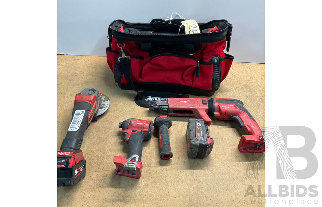 Assorted of MILWAUKEE  Power Tools in SIDCHROME Carry Bag