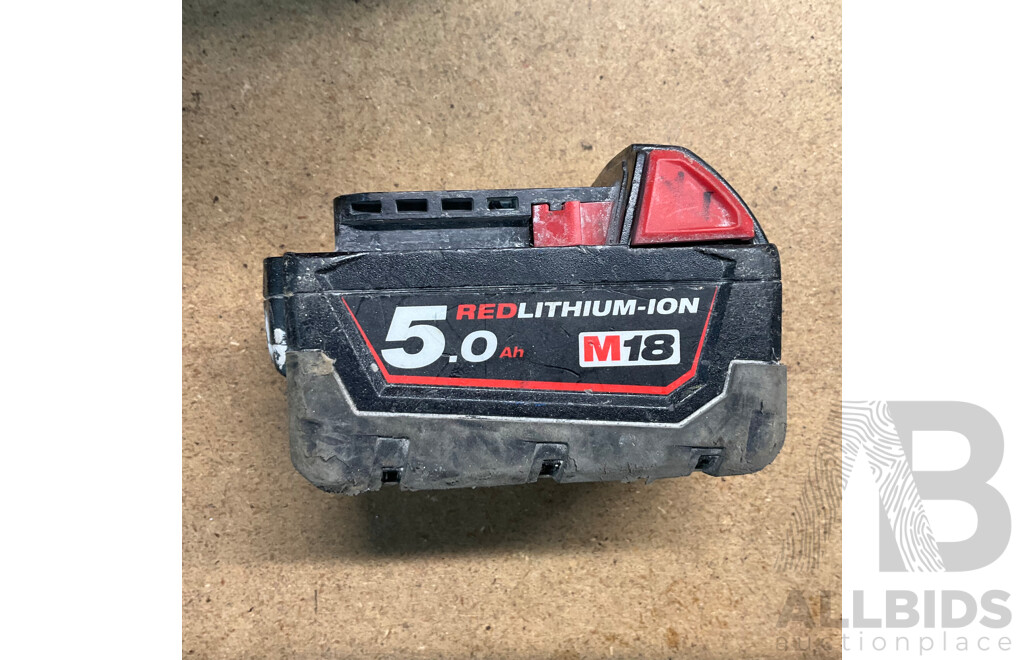 Assorted of MILWAUKEE  Power Tools in SIDCHROME Carry Bag